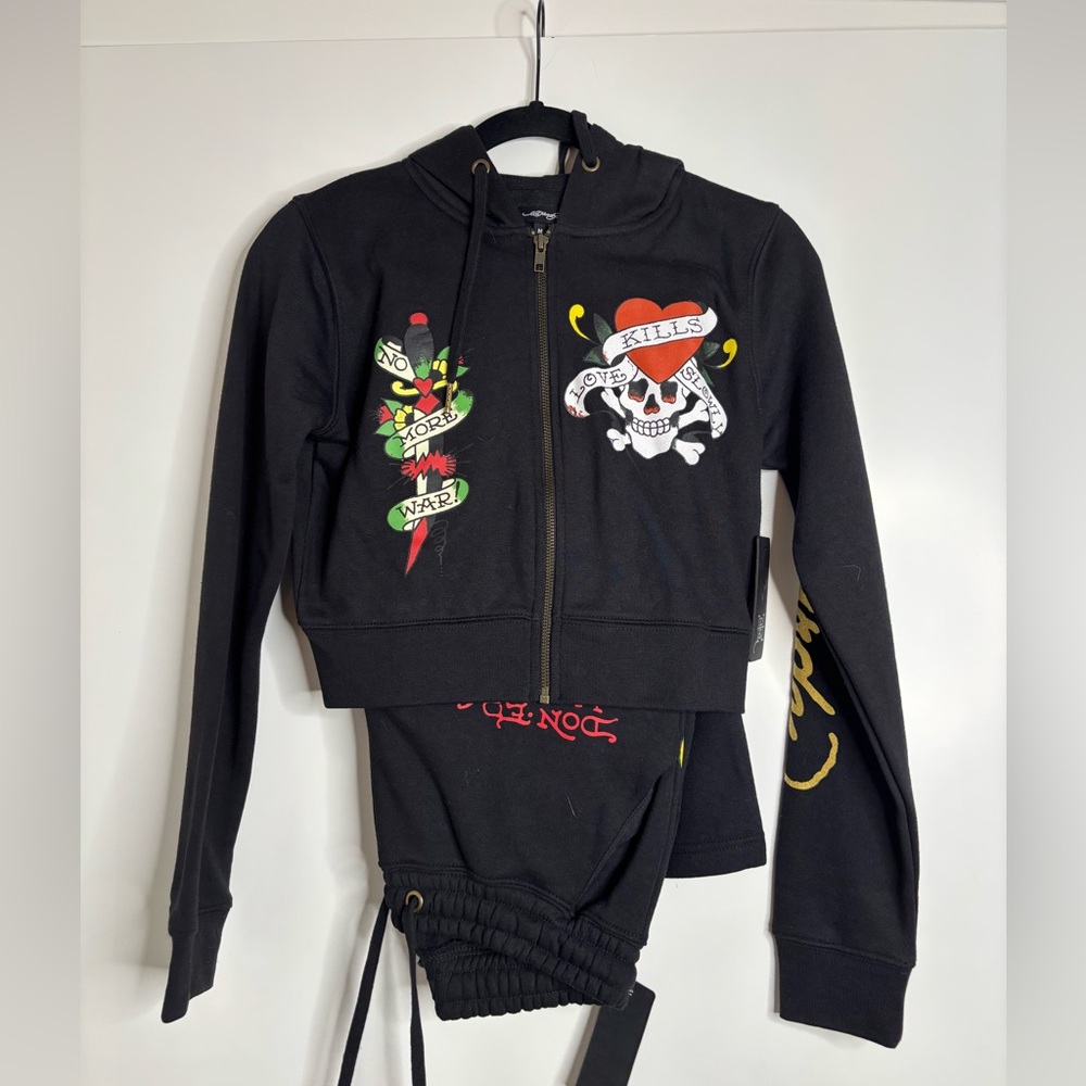 !! brand new!! ed hardy sweat suit